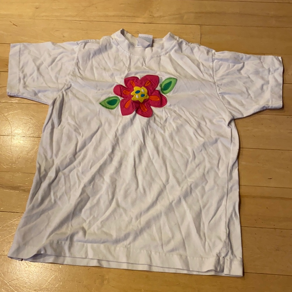 White t-shirt